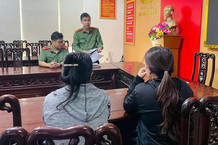 Công an làm việc với 2 người phụ nữ tung tin đồn thất thiệt.