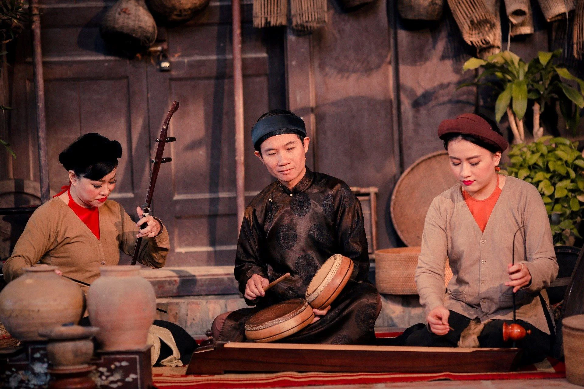 Nhóm Xẩm Hà Thành.