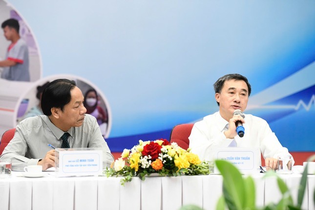 Hội thảo “Nâng cao hơn nữa quyền lợi bệnh nhân trong chẩn đoán, điều trị” do Bộ Y tế tổ chức. Hội thảo “Nâng cao hơn nữa quyền lợi bệnh nhân trong chẩn đoán, điều trị” do Bộ Y tế tổ chức.