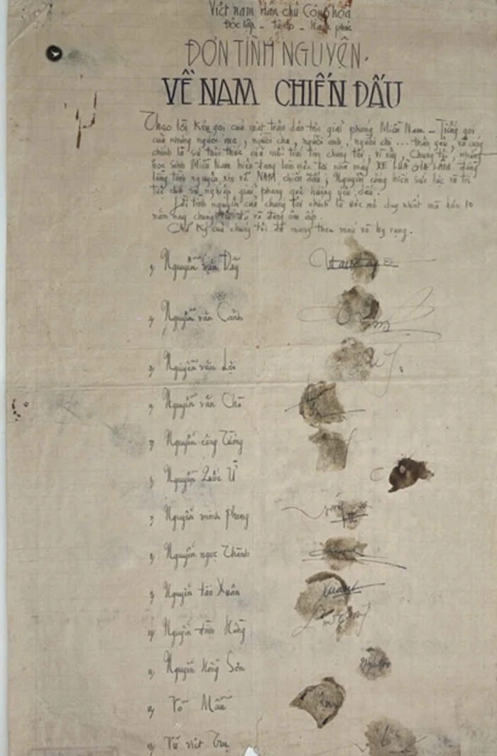 Đơn tình nguyện vào Nam chiến đấu.
