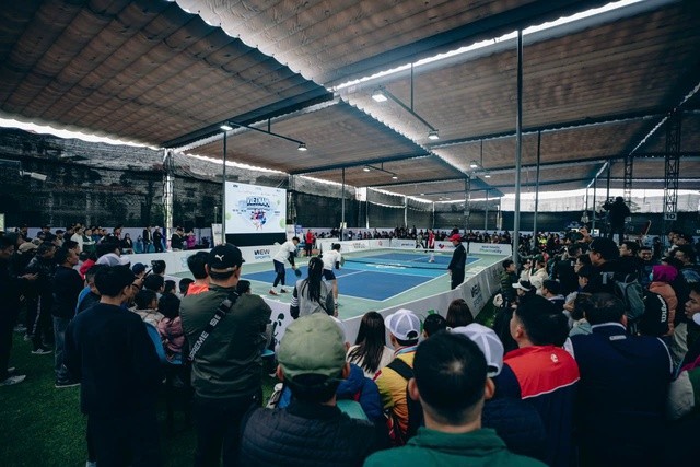 Đông đảo khán giả tới theo dõi các trận đấu VPC 2024. Đông đảo khán giả tới theo dõi các trận đấu VPC 2024.