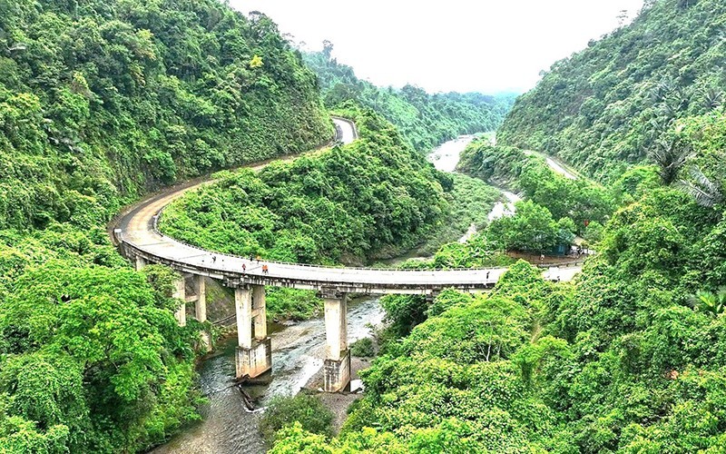 Đường Hồ Chí Minh nhánh tây qua huyện Lệ Thủy, tỉnh Quảng Bình. Đường Hồ Chí Minh nhánh tây qua huyện Lệ Thủy, tỉnh Quảng Bình.