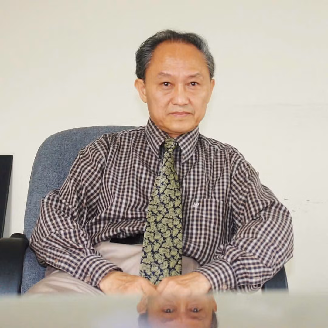 TS Phạm Việt Long