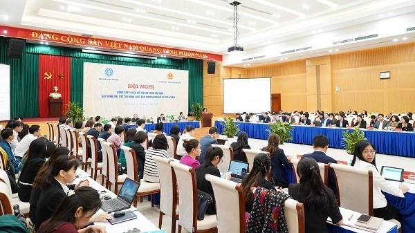 Quang cảnh hội nghị.