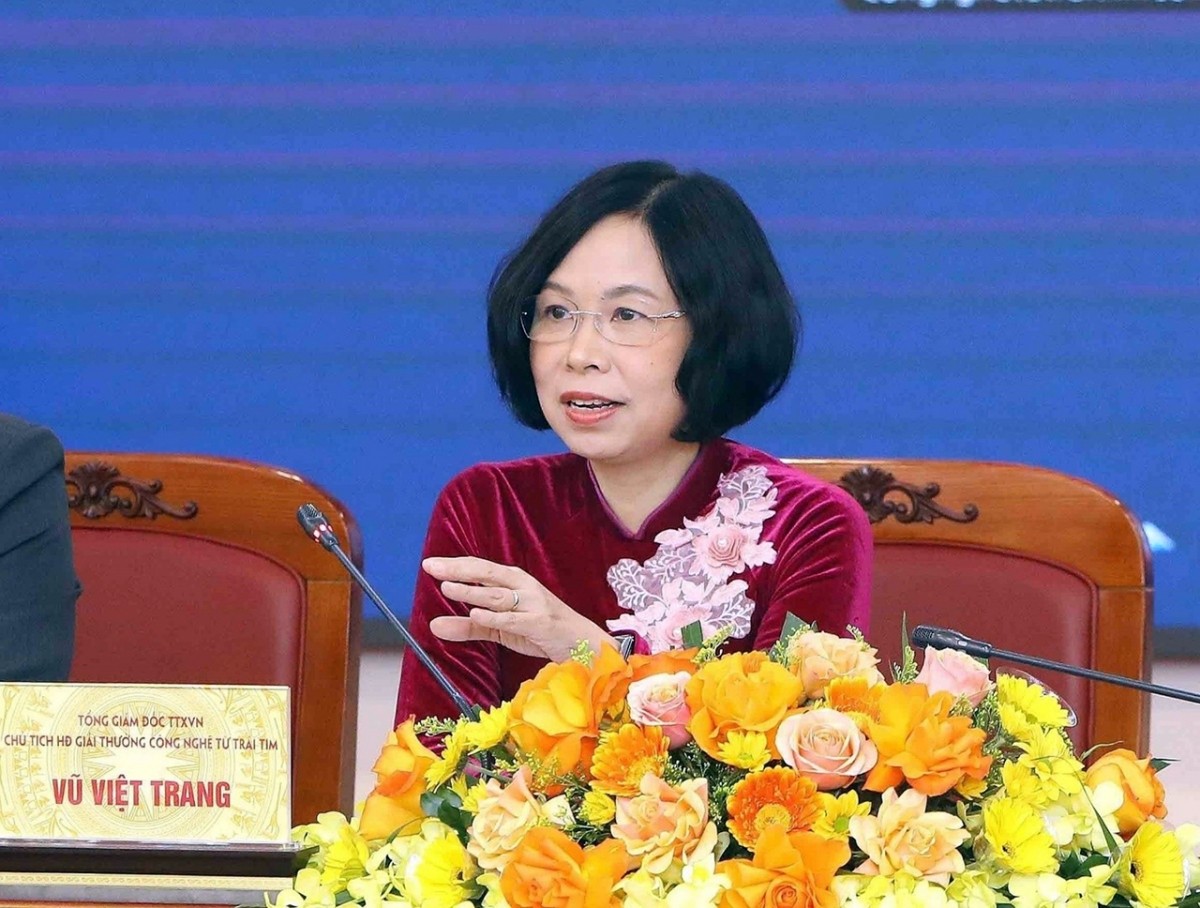 Tổng Giám đốc TTXVN Vũ Việt Trang, Chủ tịch Hội đồng Giải thưởng "Công nghệ từ trái tim". Tổng Giám đốc TTXVN Vũ Việt Trang, Chủ tịch Hội đồng Giải thưởng "Công nghệ từ trái tim".