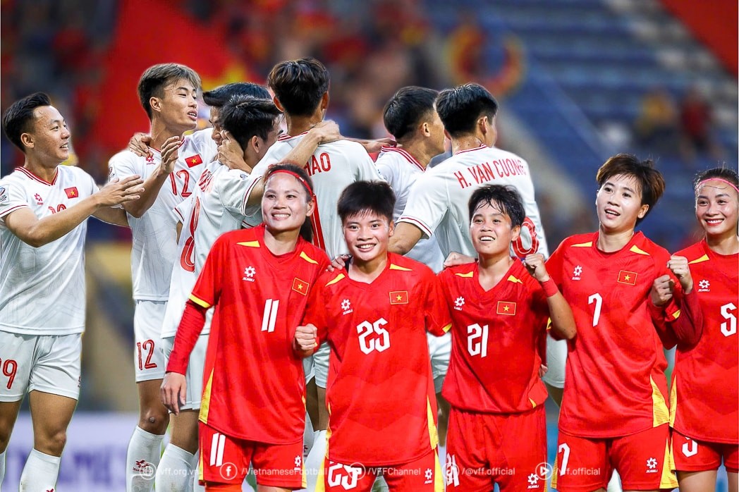 Đội tuyển U22 Việt Nam và đội tuyển nữ Việt Nam đang có sự chuẩn bị rất chủ động cho SEA Games 33. Đội tuyển U22 Việt Nam và đội tuyển nữ Việt Nam đang có sự chuẩn bị rất chủ động cho SEA Games 33.