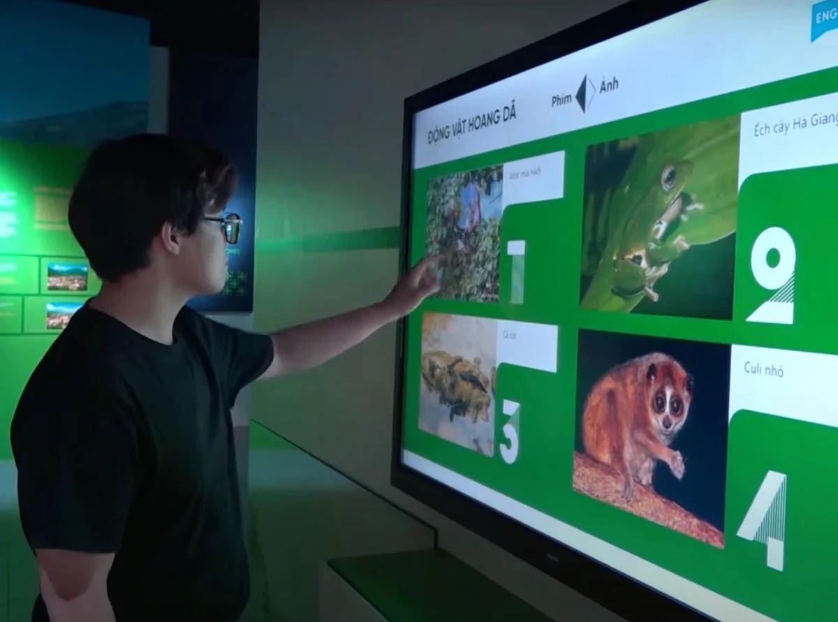 Nhờ chuyển đổi số, khách thăm quan có thêm nhiều trải nghiệm.