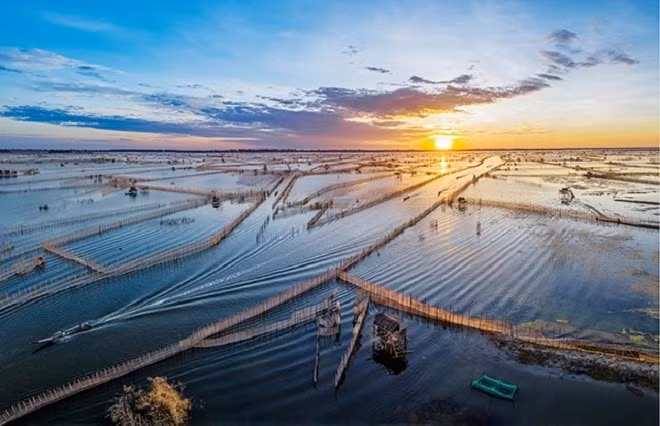 Đầm phá Tam Giang.