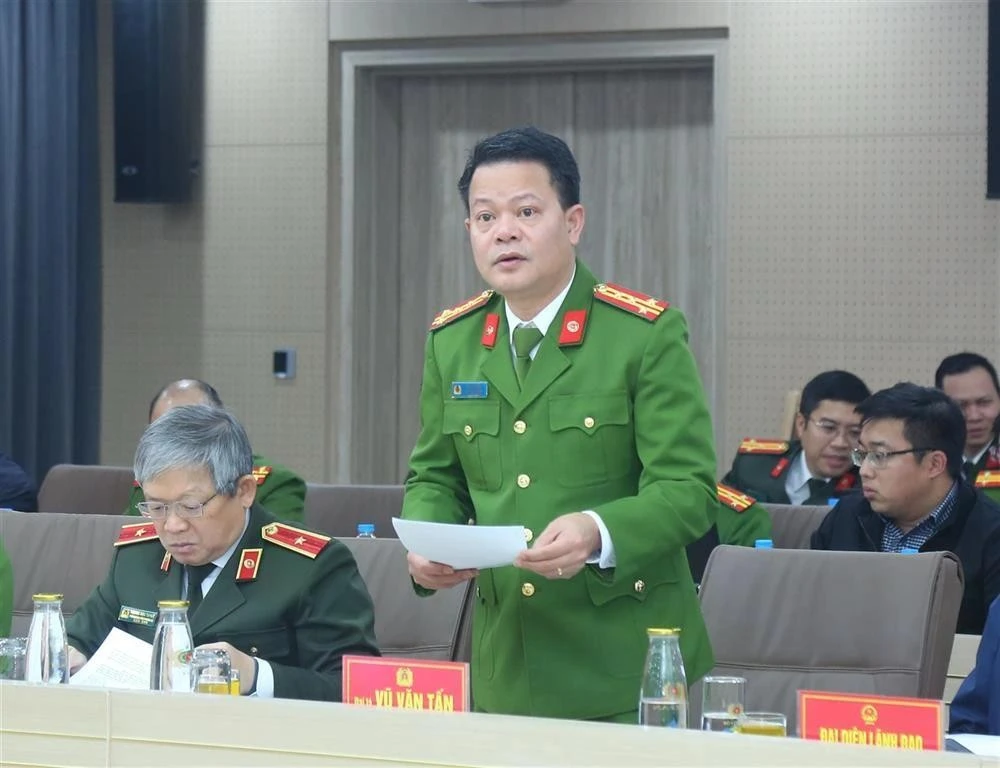 Đại tá Vũ Văn Tấn - Cục trưởng Cục Cảnh sát Quản lý hành chính về trật tự xã hội (Bộ Công an).