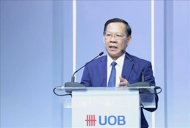 Ông Phan Văn Mãi, Chủ tịch UBND Thành phố Hồ Chí Minh phát biểu tại hội nghị.