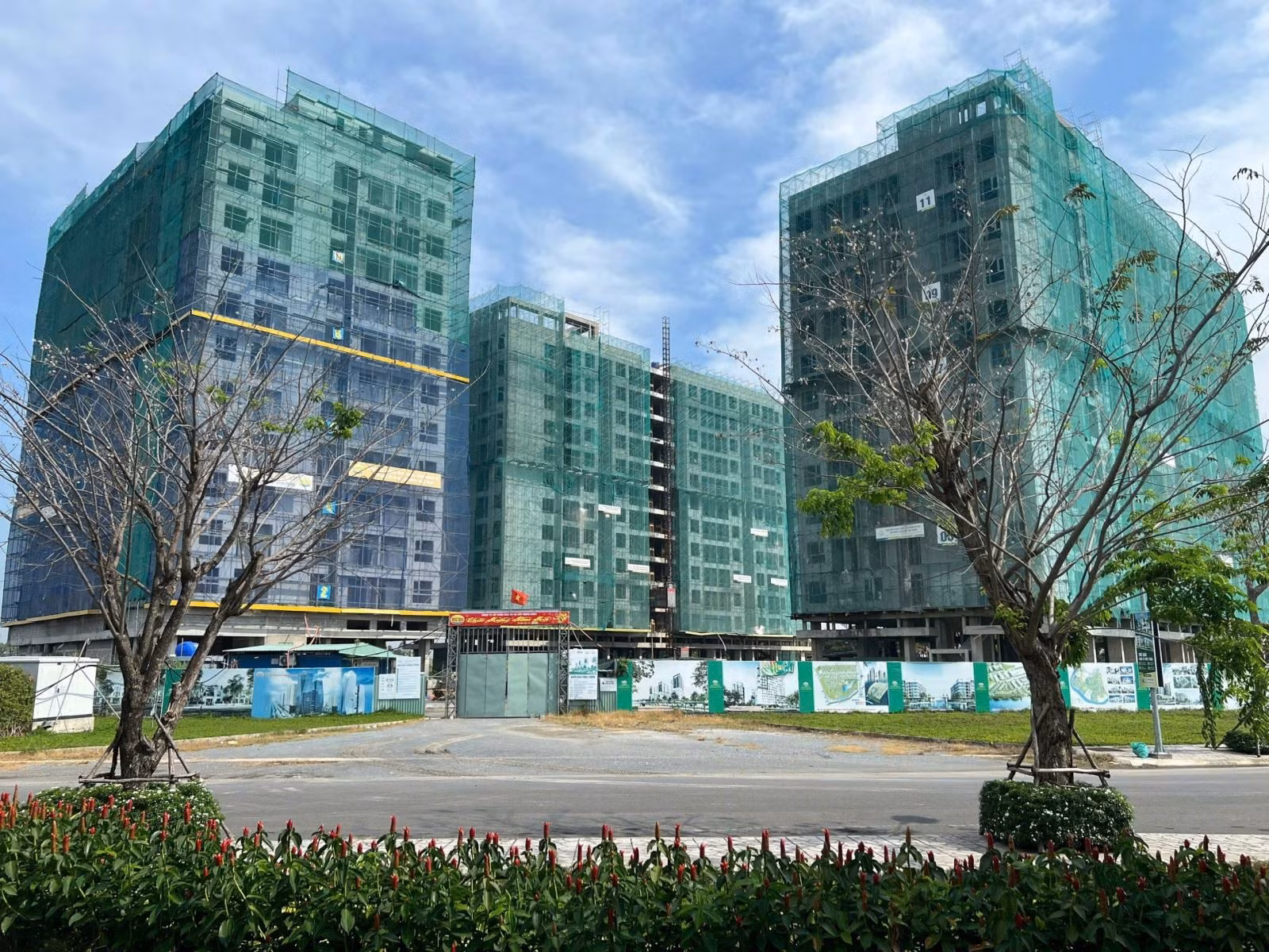 Vận hành mô hình trực tiếp tạo lập nhà giá rẻ.