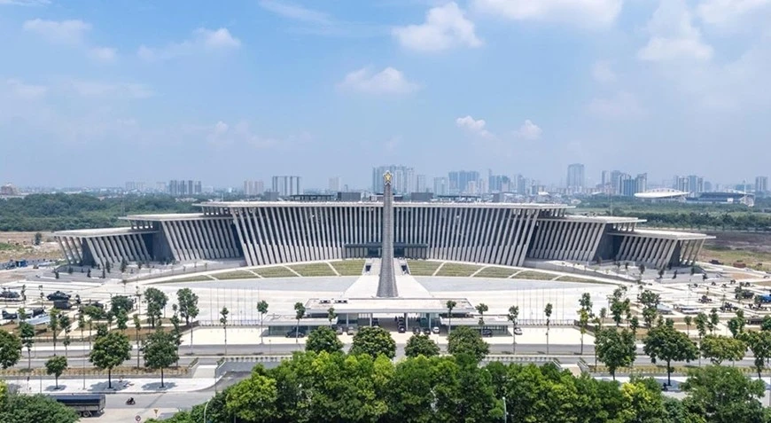 Công trình Bảo tàng Lịch sử Quân sự Việt Nam.