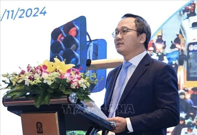 Ông Khuất Việt Hùng, Viện trưởng Viện Chiến lược và phát triển giao thông vận tải, Bộ Giao thông vận tải phát biểu khai mạc.