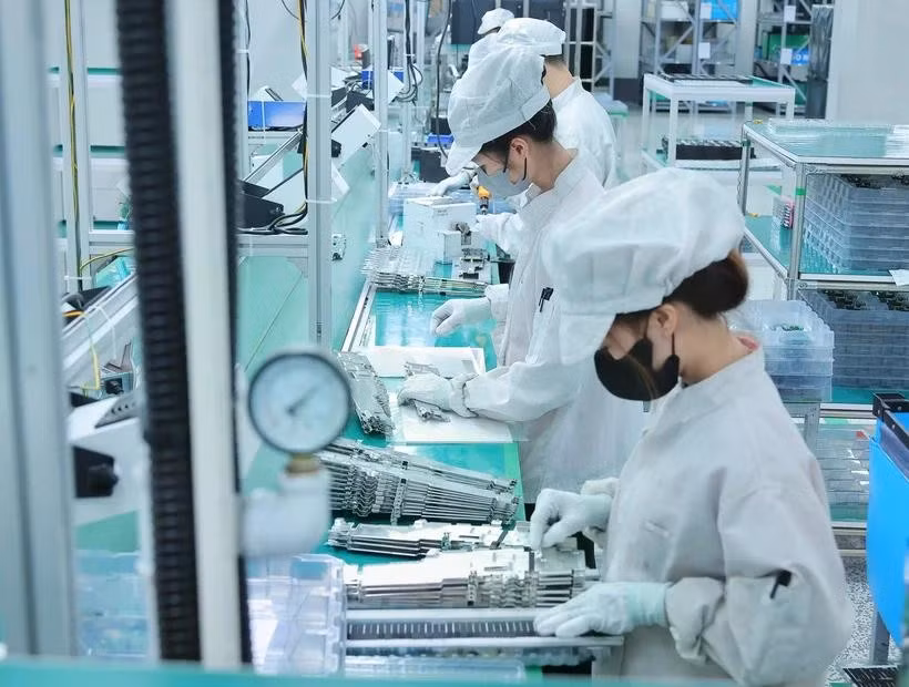 Theo dự báo của IMF, nền kinh tế Việt Nam sẽ đạt quy mô 506 tỷ USD trong năm 2025, đứng thứ 33 toàn cầu.