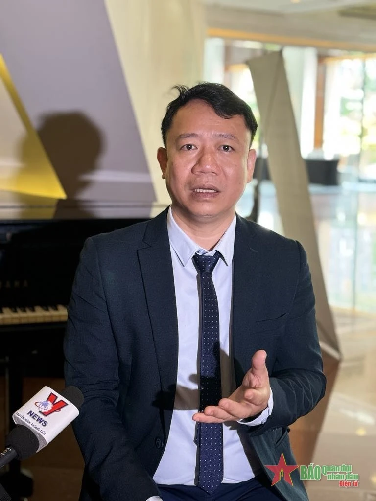 Ông Lê Thanh Dũng, Cục trưởng Cục Dân số (Bộ Y tế) cho biết, Việt Nam đang phải đối mặt với mức sinh giảm thấp.