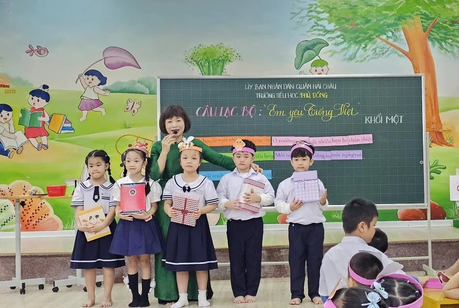 Thao giảng chuyên đề tổ chức câu lạc bộ trong trường tiểu học cấp Sở GD&amp;ĐT Đà Nẵng tại Trường Tiểu học Phù Đổng.