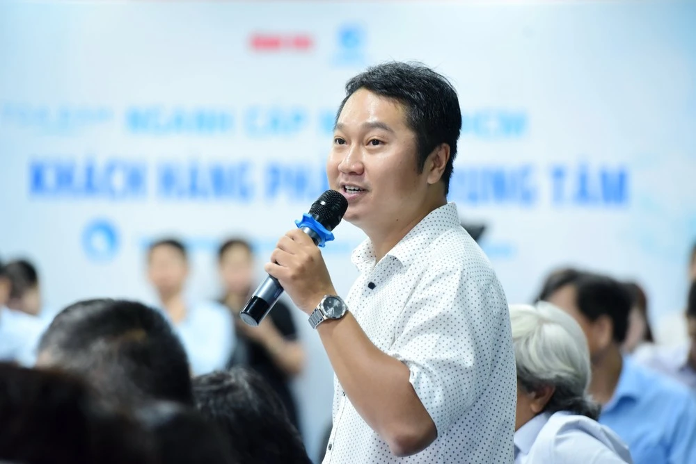 Nghiên cứu sinh Lê Anh Tú, Giảng viên khoa Quan hệ Công chúng-Truyền thông, Trường Đại học Văn Lang (Thành phố Hồ Chí Minh).