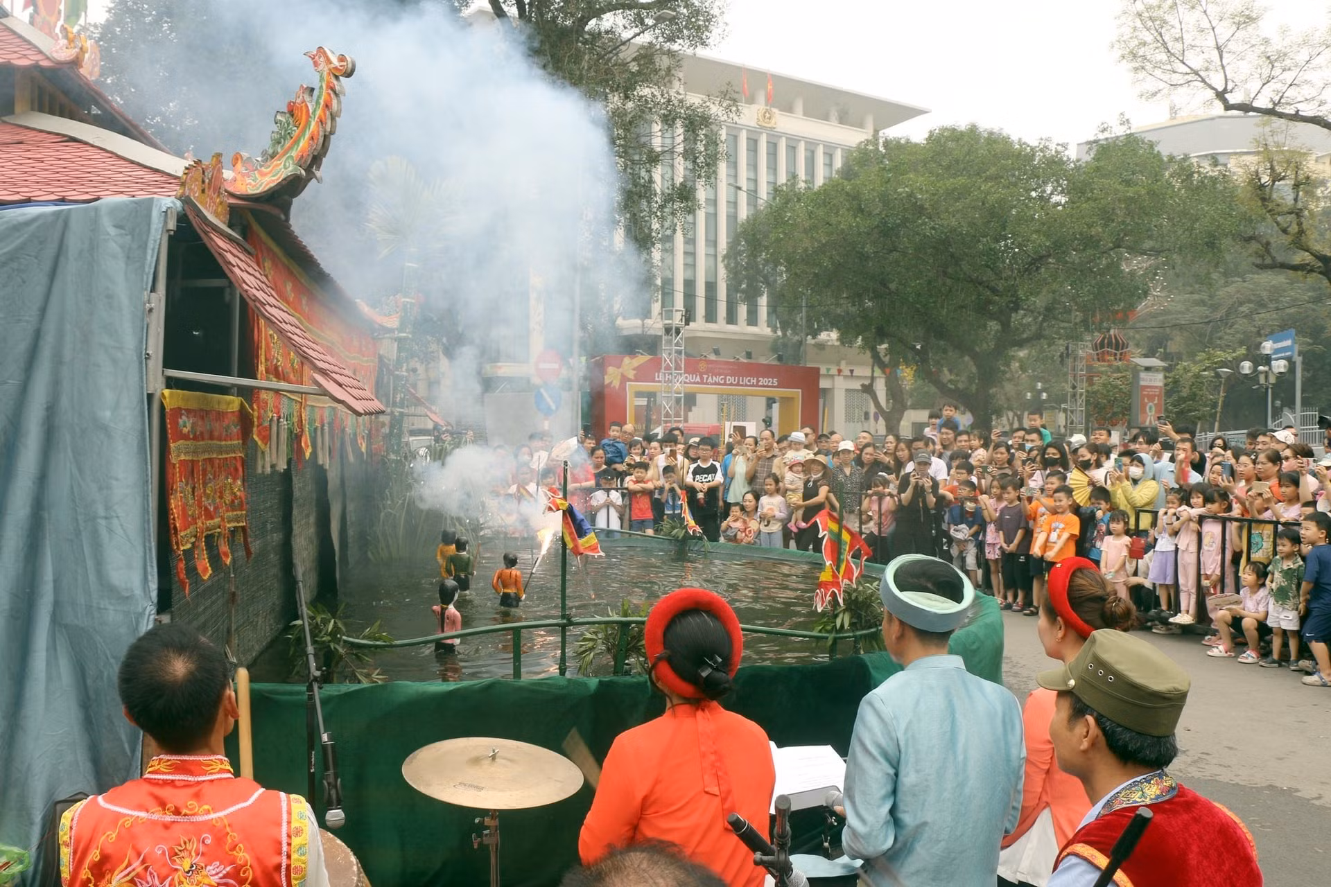 Phố đi bộ Trần Nhân Tông diễn ra nhiều sự kiện văn hoá, du lịch sáng tạo của thành phố.