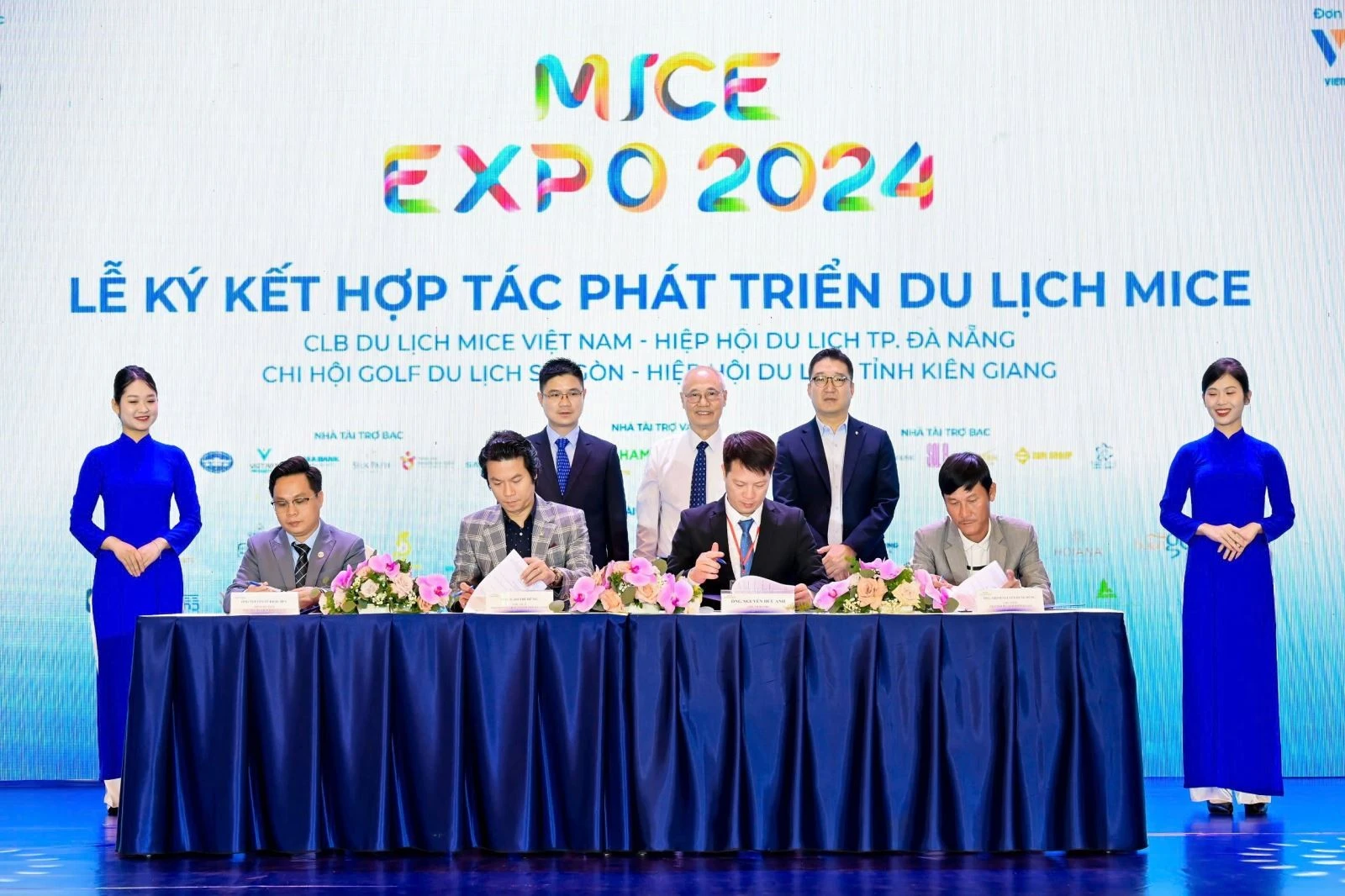Ký kết hợp tác giữa các đơn vị trong chương trình MICE EXPO 2024.