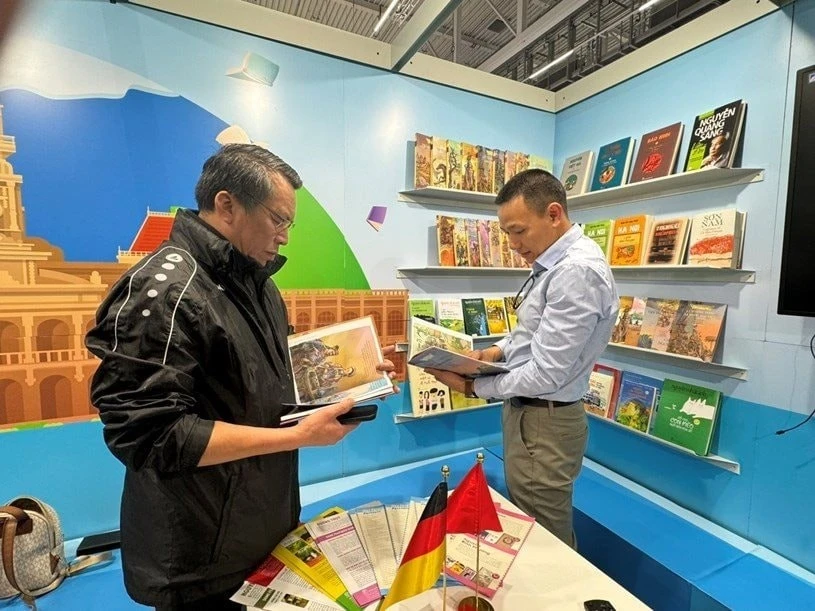 Gian hàng của TPHCM tại Hội sách Frankfurt (năm 2023).