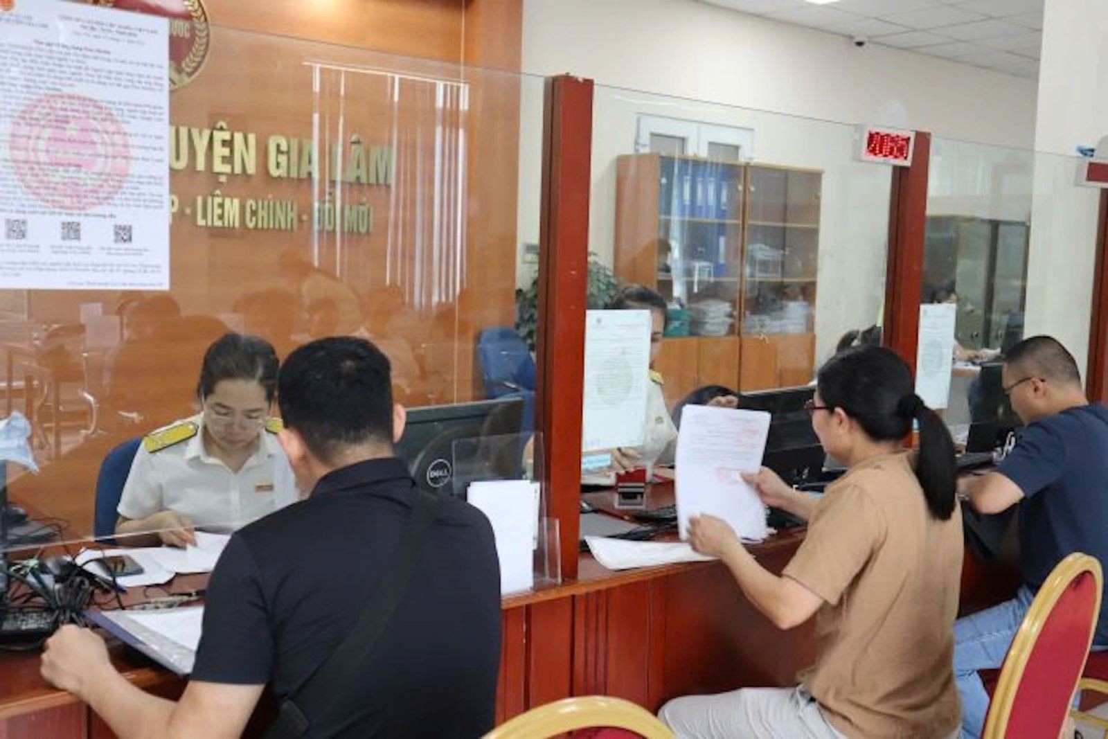 Hệ thống thuế: Sắp xếp phù hợp theo mô hình chính quyền địa phương 2 cấp. Hệ thống thuế: Sắp xếp phù hợp theo mô hình chính quyền địa phương 2 cấp.