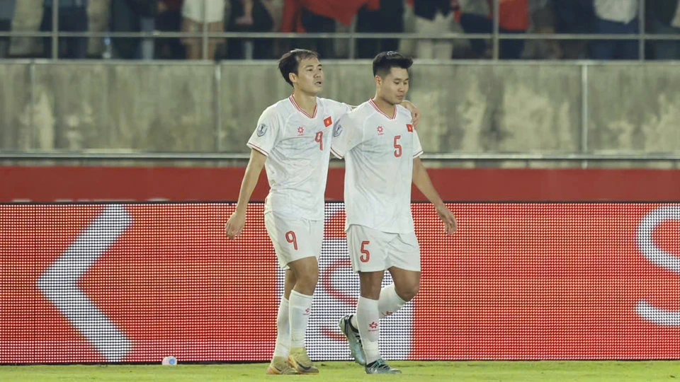 Tuyển Việt Nam được chờ đợi thi đấu khởi sắc hơn trước tuyển Indonesia.