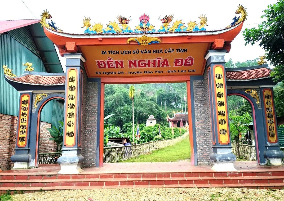den-nghia-do-khong-gian-tam-linh-minh-chung-cho-su-giao-thoa-van-hoa-cua-hai-ngoi-den-8202.jpg