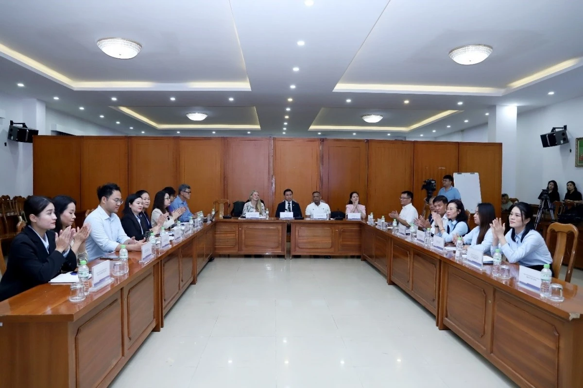 Hội thảo bóng đá UEFA.