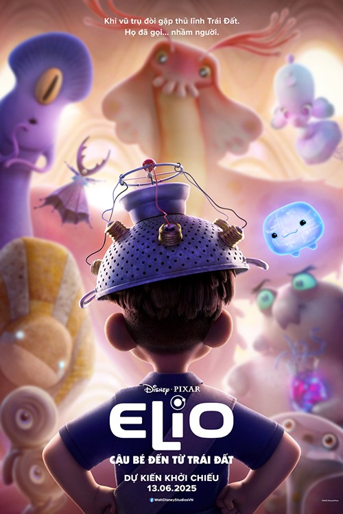 Movie poster Elio: The Boy from Earth. Poster phim Elio: Cậu bé đến từ trái đất.