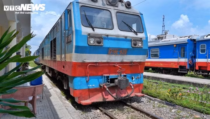 Từ ngày 11/9, ngành đường sắt sẽ vận chuyển miễn phí hàng hóa cứu trợ người dân các tỉnh thành bị ảnh hưởng bão Yagi.