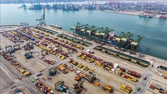 Quang cảnh cảng hàng hóa ở Thiên Tân, Trung Quốc.