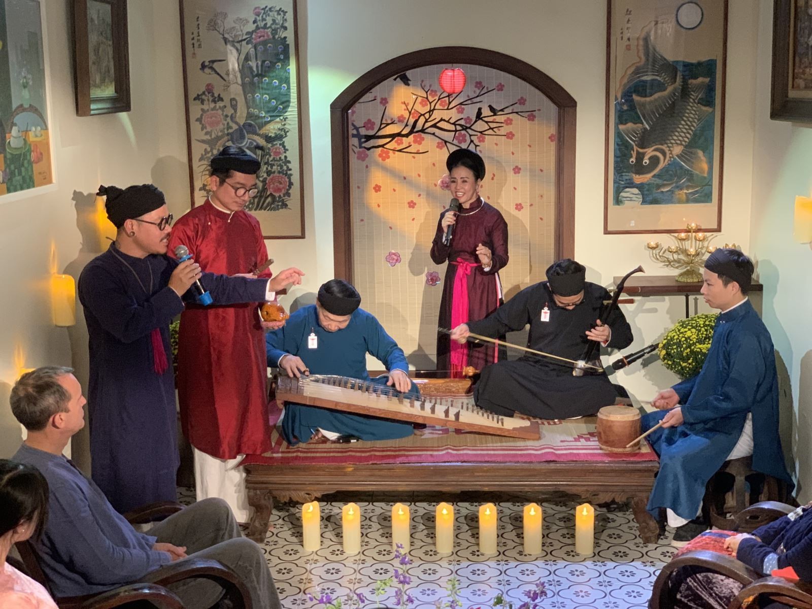 Trải nghiệm không gian nghệ thuật truyền thống. Trải nghiệm không gian nghệ thuật truyền thống.