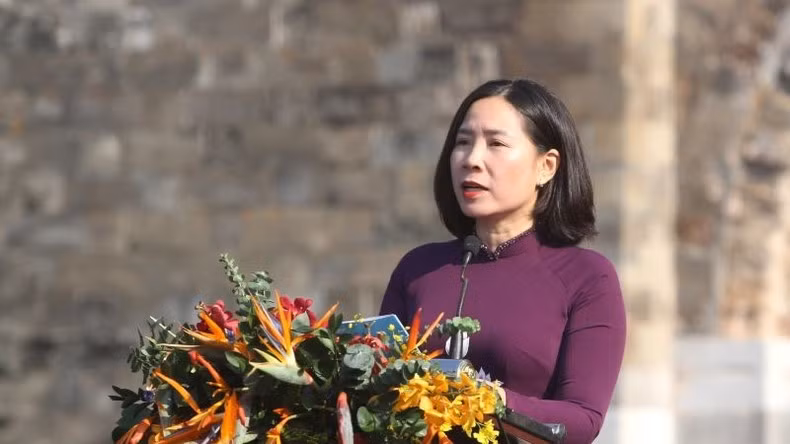 Chủ tịch Hội Liên hiệp Phụ nữ thành phố Hà Nội Lê Kim Anh phát biểu tại chương trình.