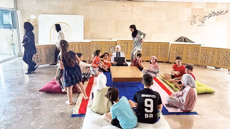 Người dân Liban phải rời nhà, tìm nơi trú ẩn tránh xung đột. (Ảnh REUTERS)