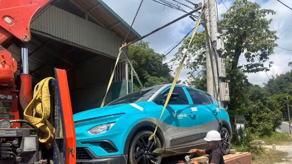 Điều khiển xe taxi không bằng lái, tài xế và chủ xe bị xử phạt hơn 114 triệu đồng