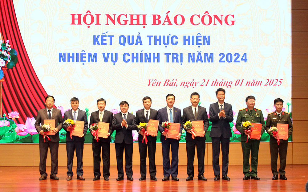 Yên Bái tổ chức Hội nghị Báo công kết quả thực hiện nhiệm vụ chính trị năm 2024 ảnh 6