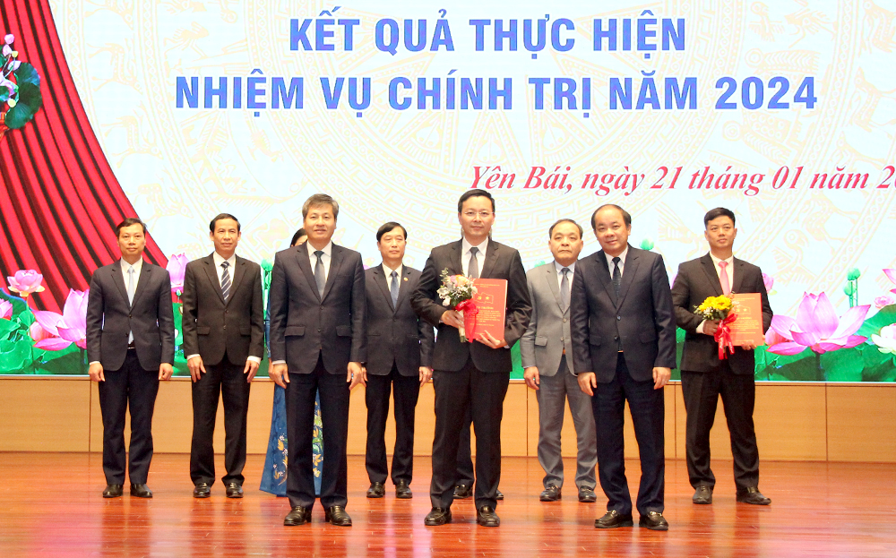 Yên Bái tổ chức Hội nghị Báo công kết quả thực hiện nhiệm vụ chính trị năm 2024 ảnh 3