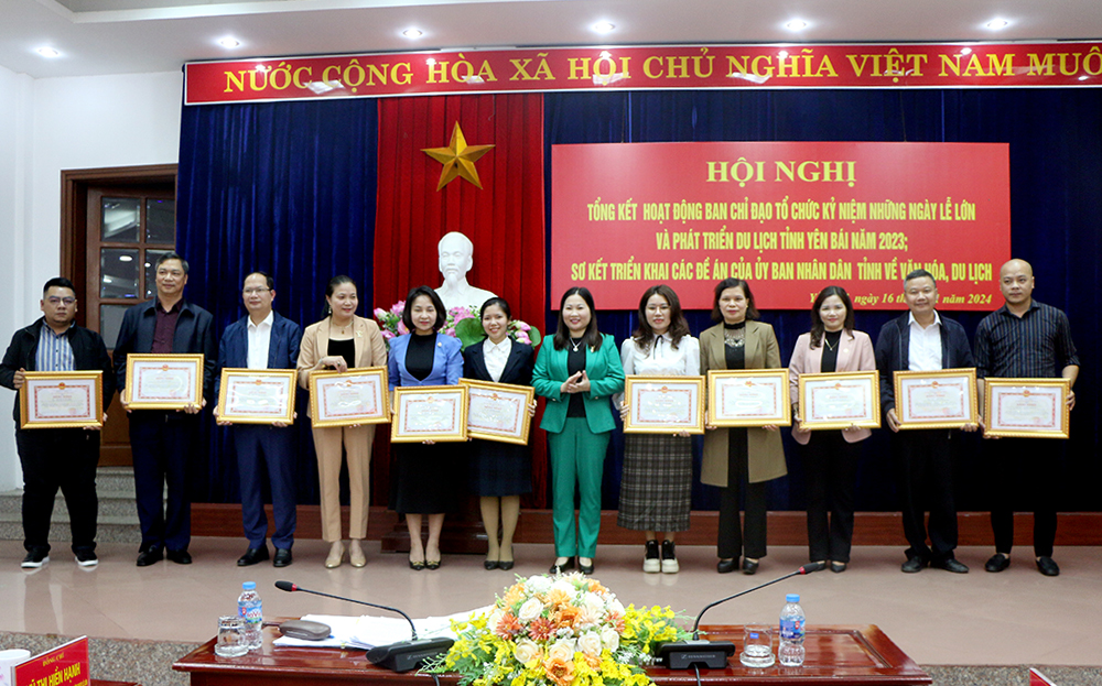 Yên Bái sẽ có 15 hoạt động, sự kiện kỷ niệm lớn và phấn đấu đón 1,7 triệu lượt du khách trong năm 2024 ảnh 2 Yên Bái sẽ có 15 hoạt động, sự kiện kỷ niệm lớn và phấn đấu đón 1,7 triệu lượt du khách trong năm 2024 ảnh 2