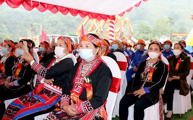 Khởi công Dự án đầu tư xây dựng cơ sở hạ tầng giao thông liên vùng hỗ trợ phát triển kinh tế - xã hội các huyện nghèo tỉnh Yên Bái, đoạn tuyến Khánh Hòa - Văn Yên ảnh 4 Khởi công Dự án đầu tư xây dựng cơ sở hạ tầng giao thông liên vùng hỗ trợ phát triển kinh tế - xã hội các huyện nghèo tỉnh Yên Bái, đoạn tuyến Khánh Hòa - Văn Yên ảnh 4