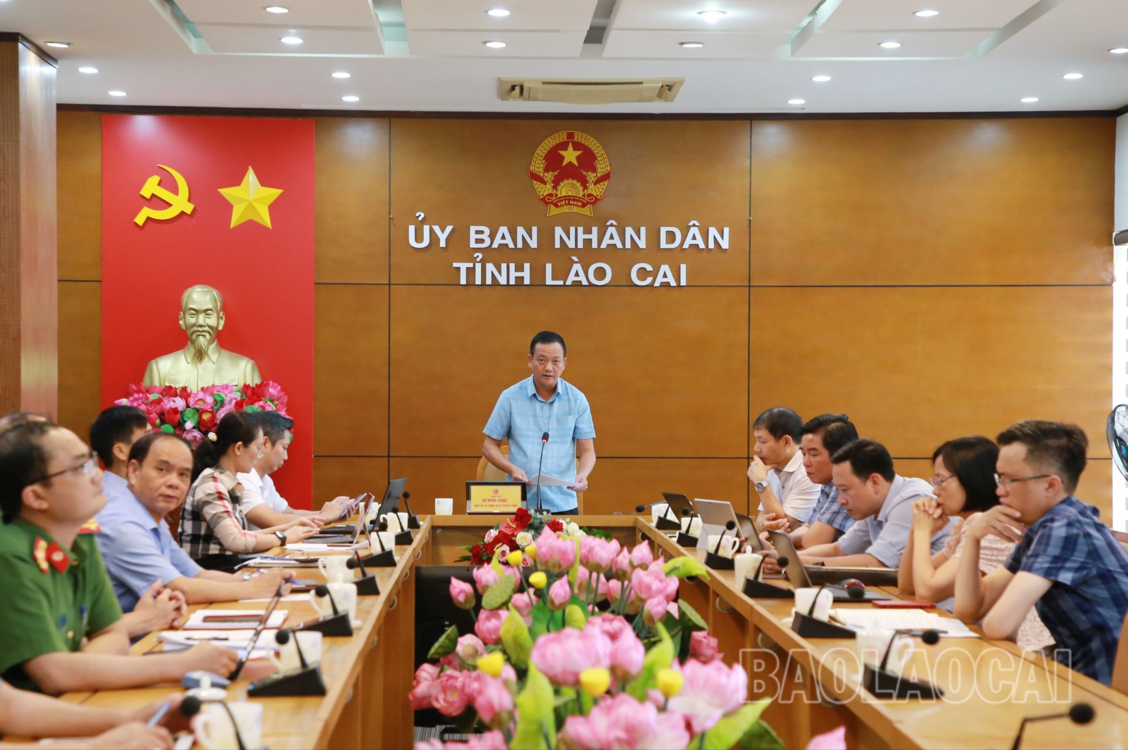 Đại biểu tỉnh Lào Cai dự hội nghị tại điểm cầu UBND tỉnh. IMG_8815.JPG