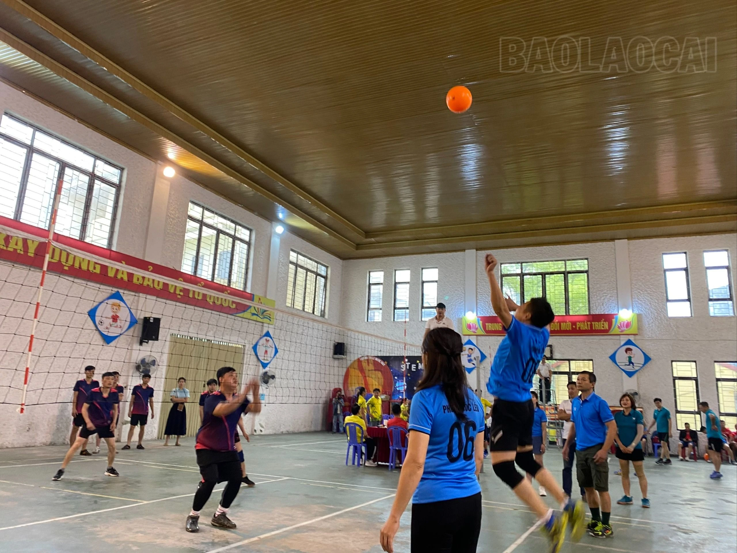 những pha tấn công đẹp mắt.jpg