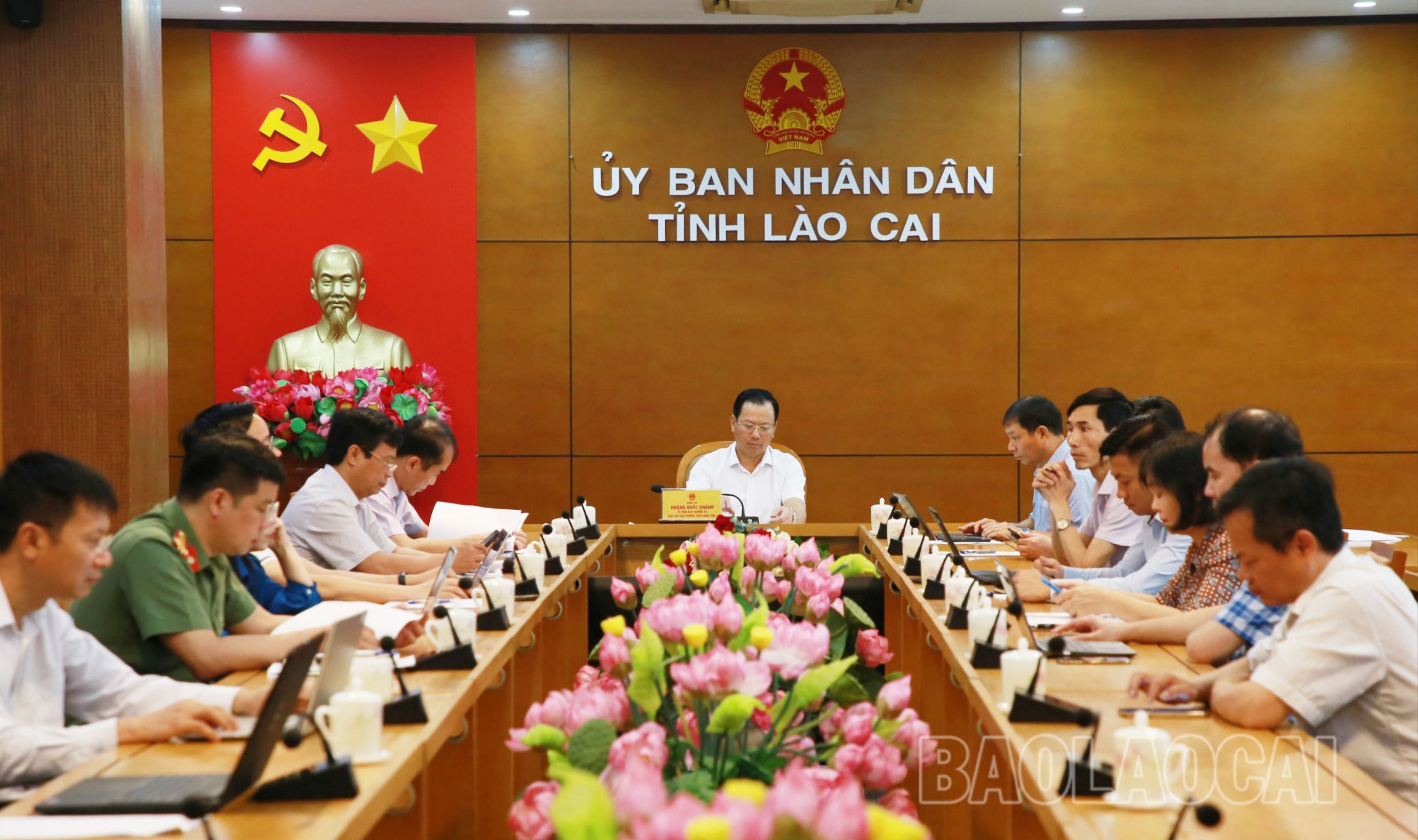Các đại biểu tại điểm cầu Lào Cai tham dự phiên họp. IMG_8822.JPG