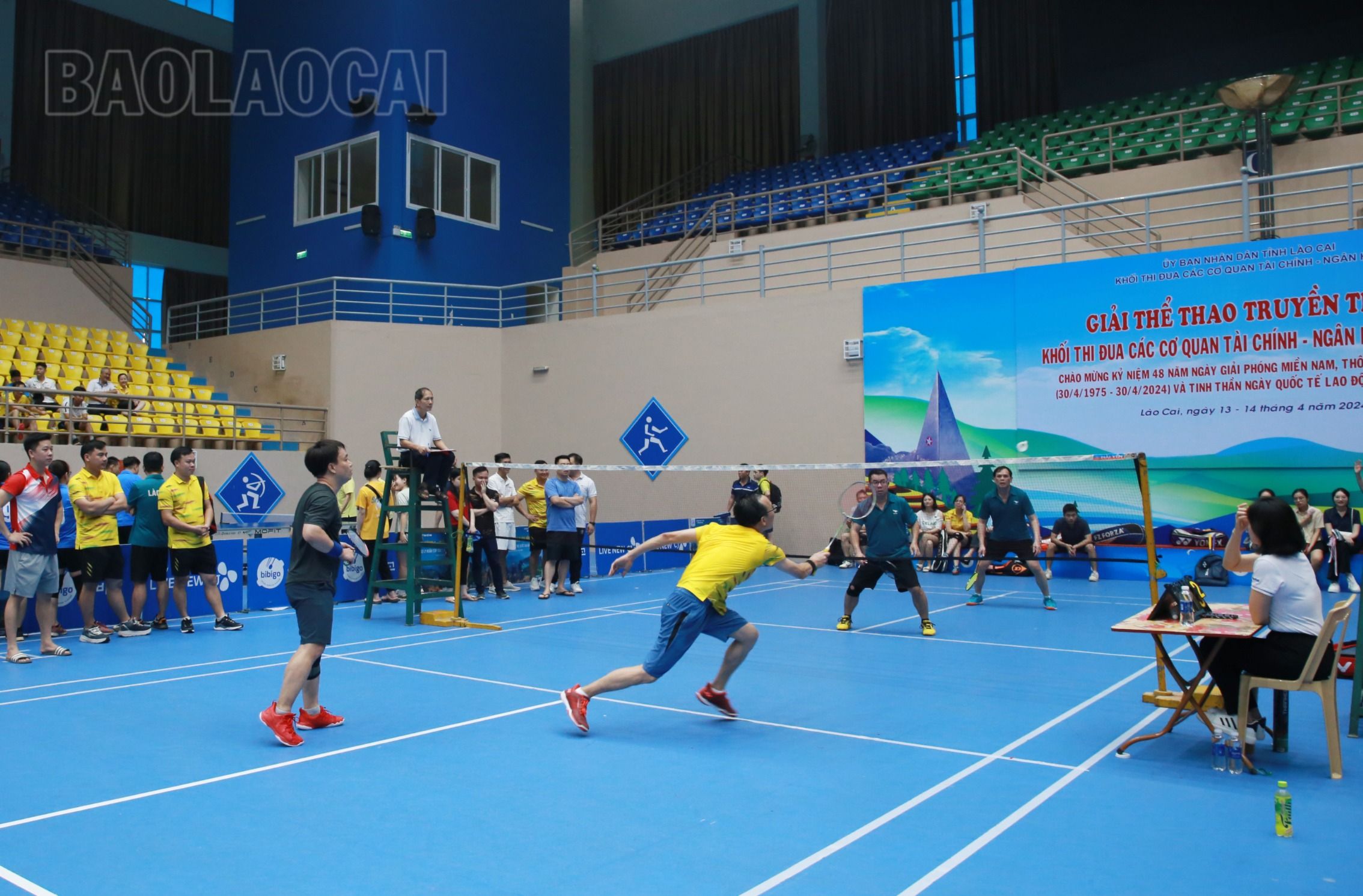 Các vận động viên thi đấu môn cầu lông, nội dung đồng đội nam. IMG_7983.JPG