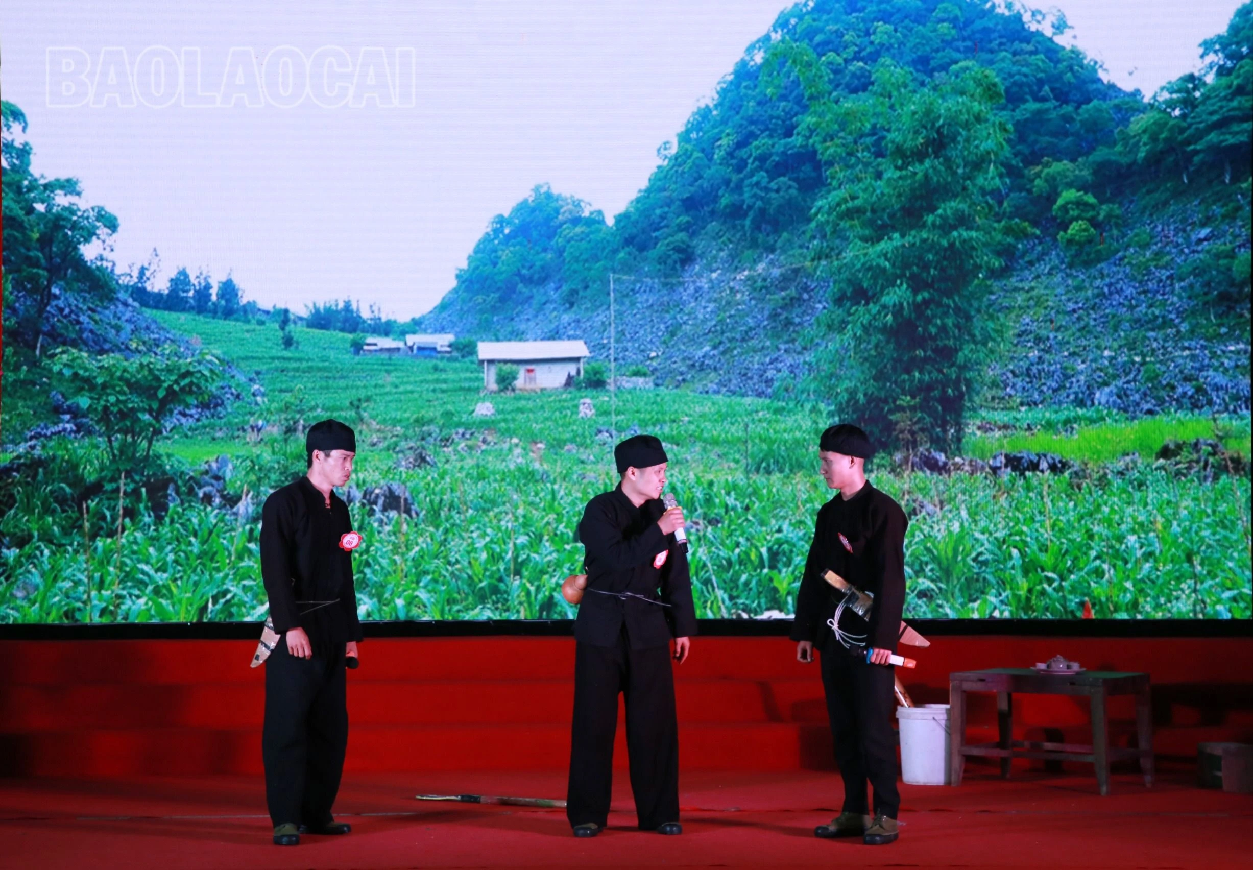 thi tiểu phẩm.JPG