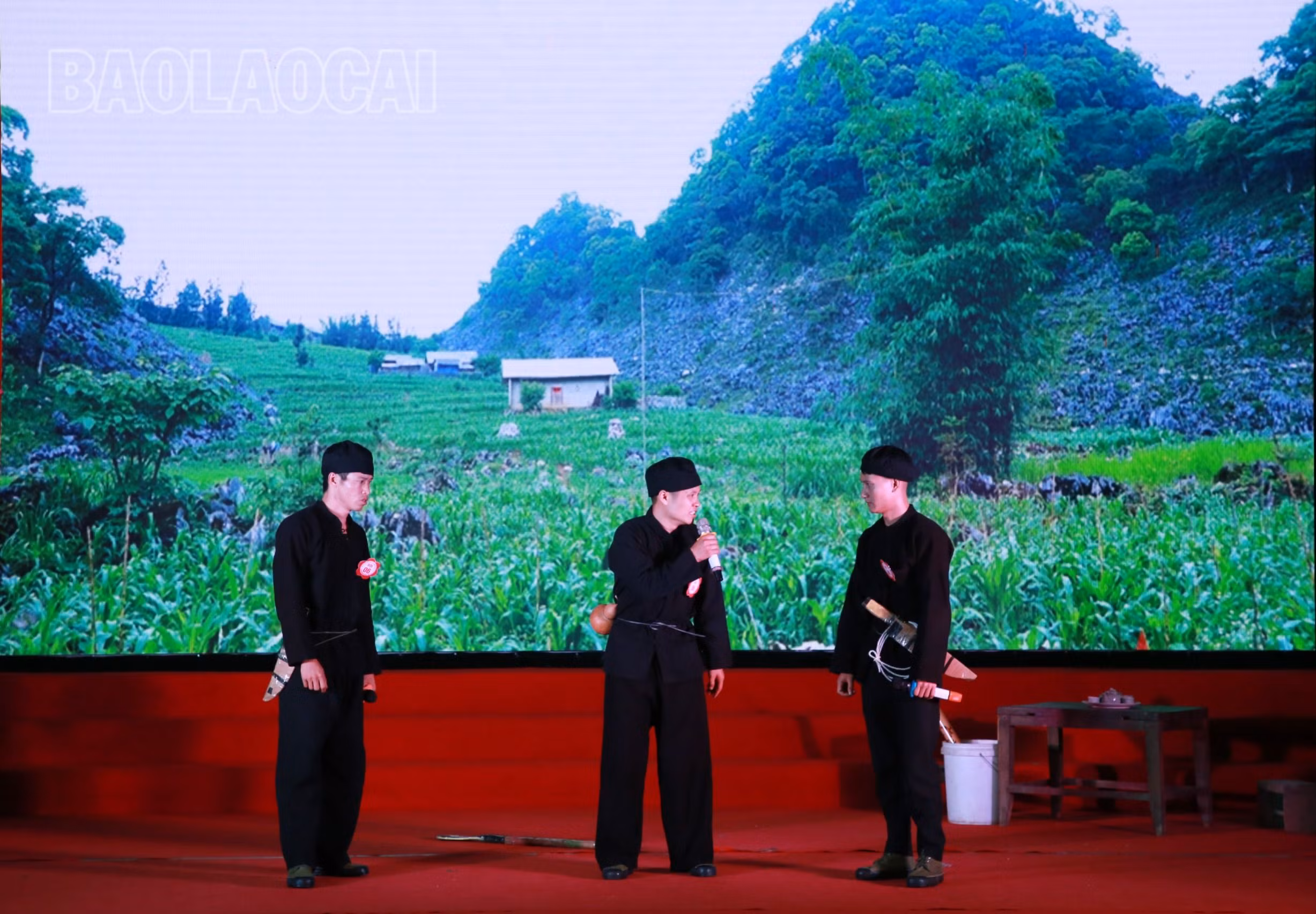 thi tiểu phẩm.JPG