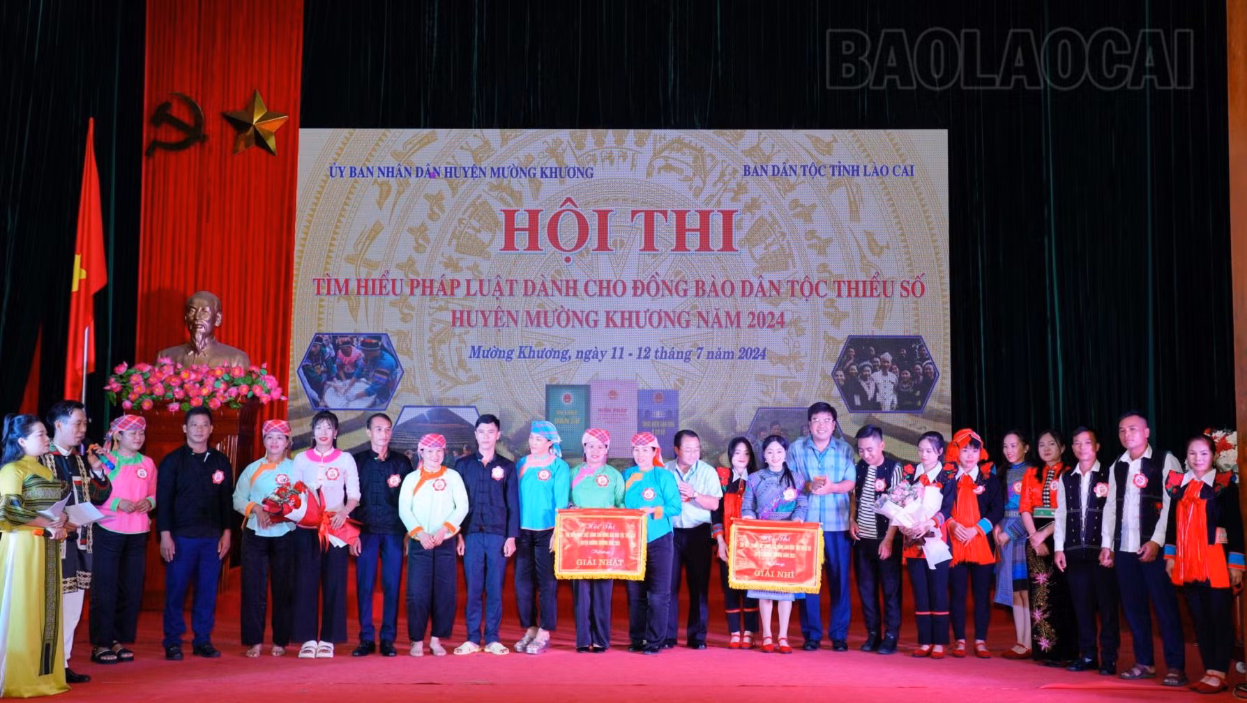 giải nhất nhì.jpg