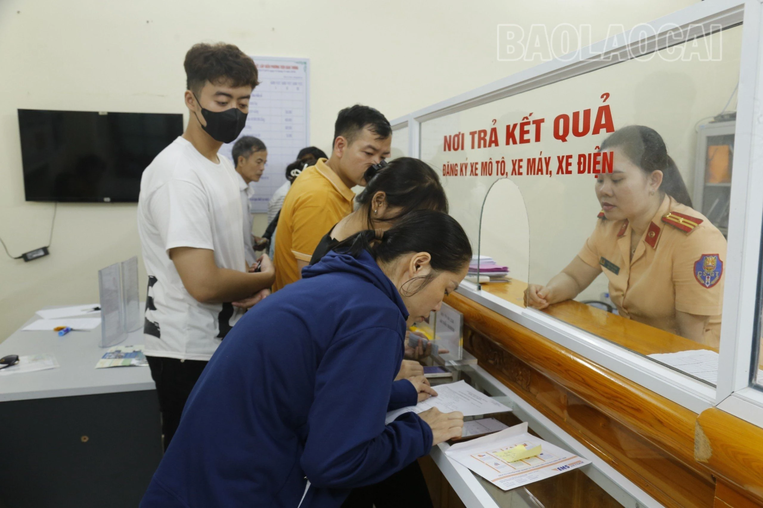 Hướng dẫn làm định danh.jpg