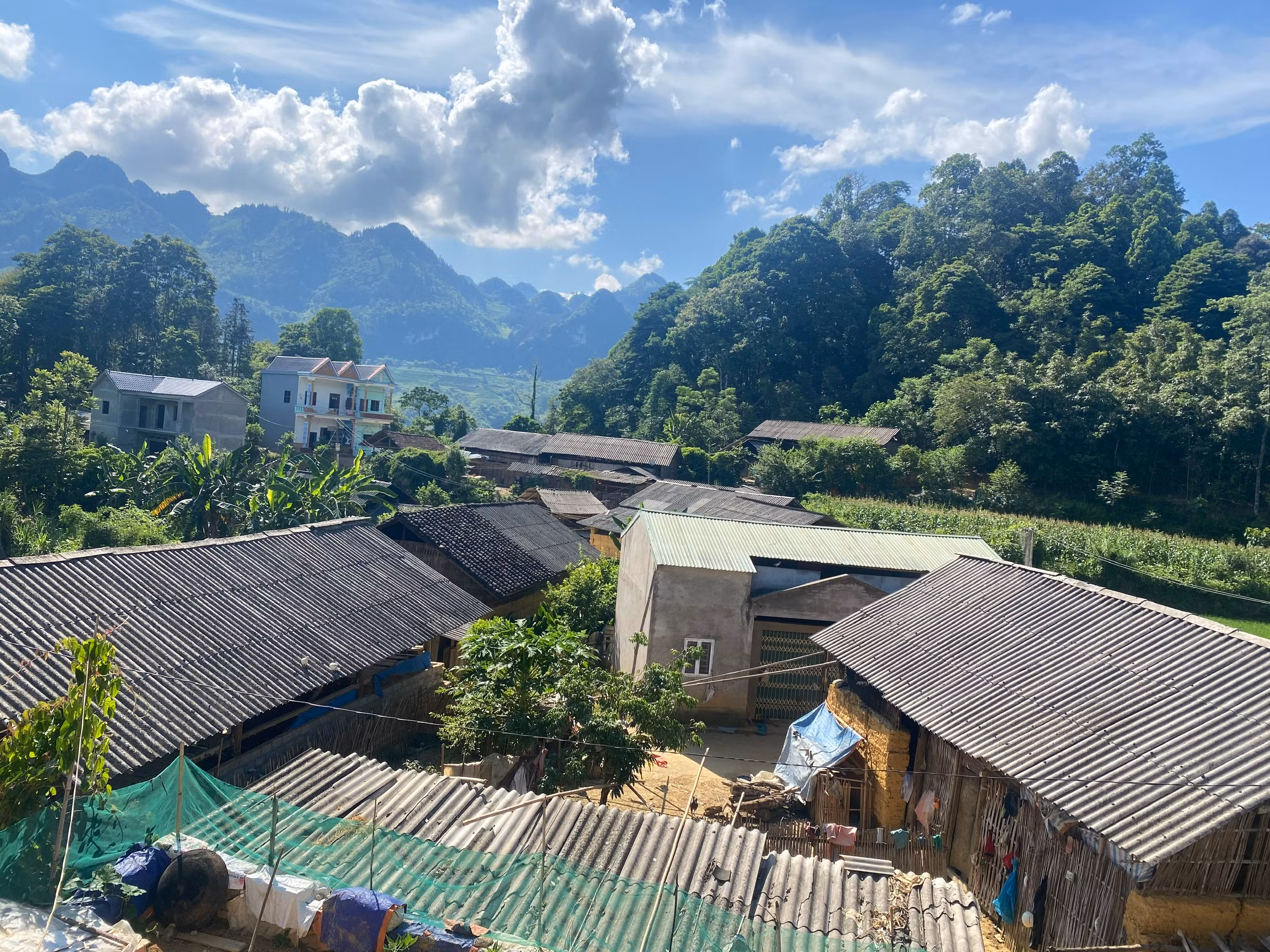 đường lên Mào Sao Chải.jpg