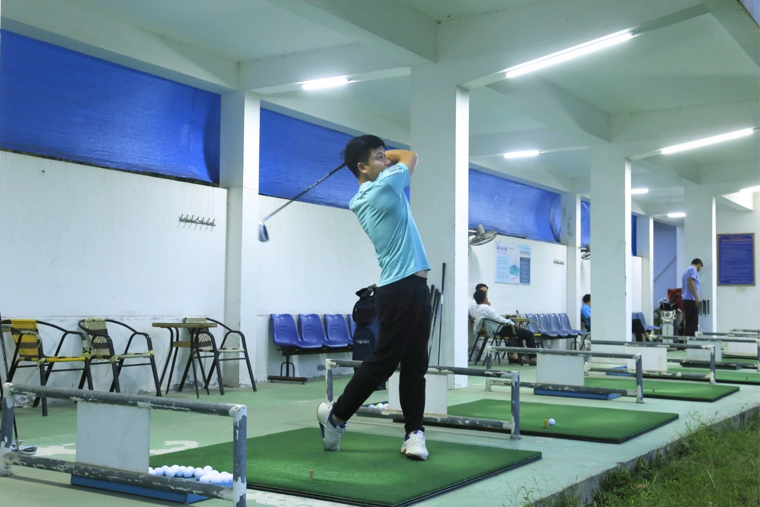 Chơi gold giúp giảm căng thẳng, tăng cường thể chất và mở ra cơ hội giao lưu, kết bạn..jpg