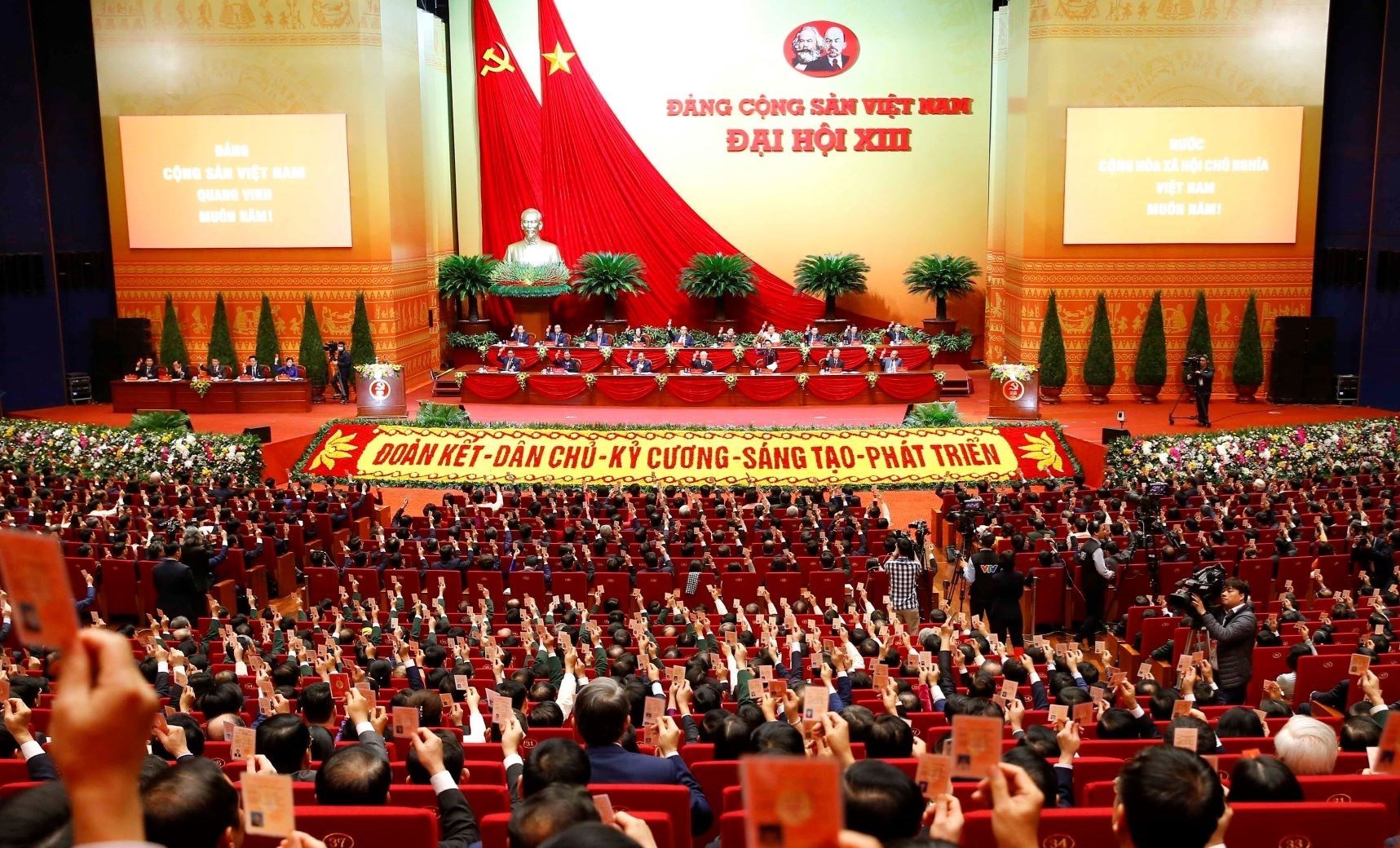 “Ăn tàn”, coi chừng bỏng miệng! ảnh 1 “Ăn tàn”, coi chừng bỏng miệng!